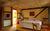 Pension zum Rundling - Gästezimmer in Pirna - Gästezimmer OG (30m²) mit Blick zum Bad
