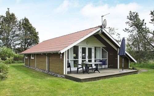 Ferienhaus In Bratten Strand Mieten Ferienwohnungen De